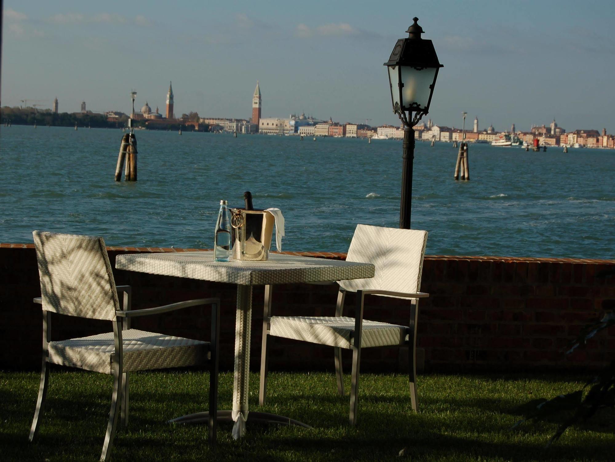 Hotel Villa Laguna Lido de Venecia Exterior foto